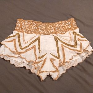 Free People Boho Style Pull On Shorts